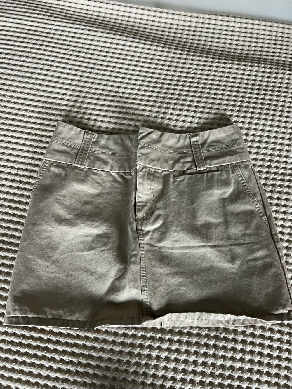 Old Navy Beige Khaki Skort